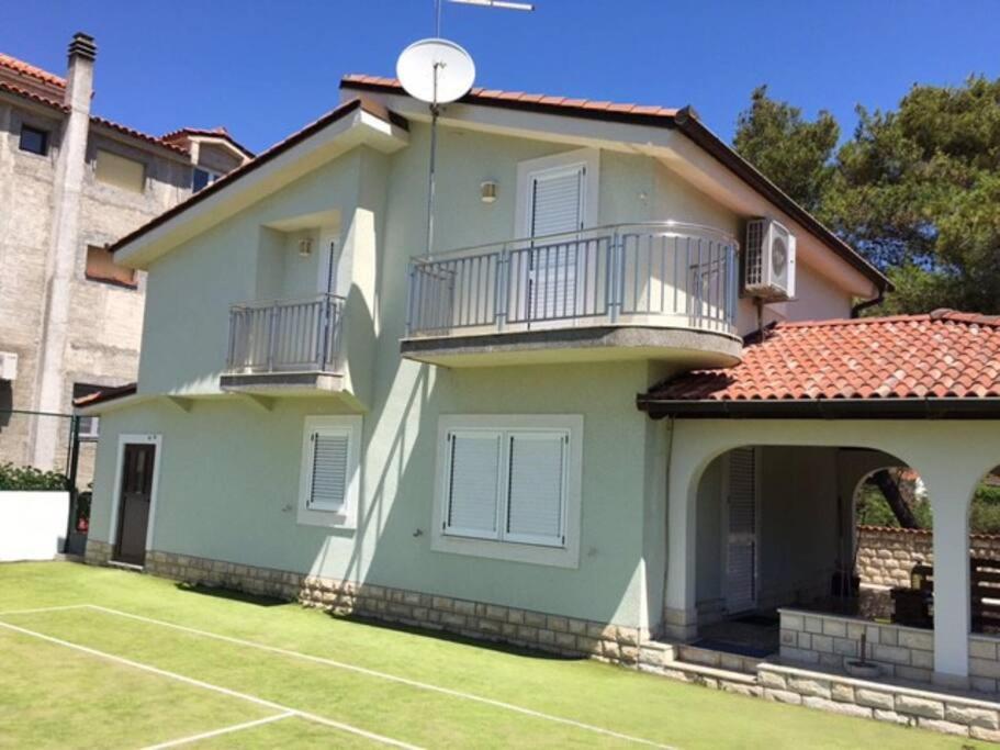 Villa Melosa Vodice Exterior foto
