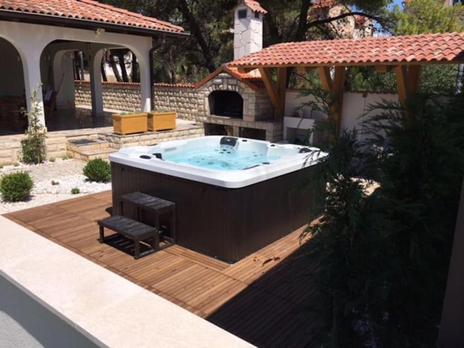 Villa Melosa Vodice Exterior foto